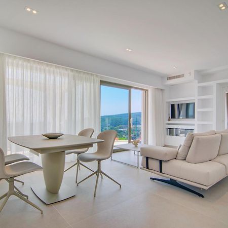 Livinghome Suites Parga Buitenkant foto