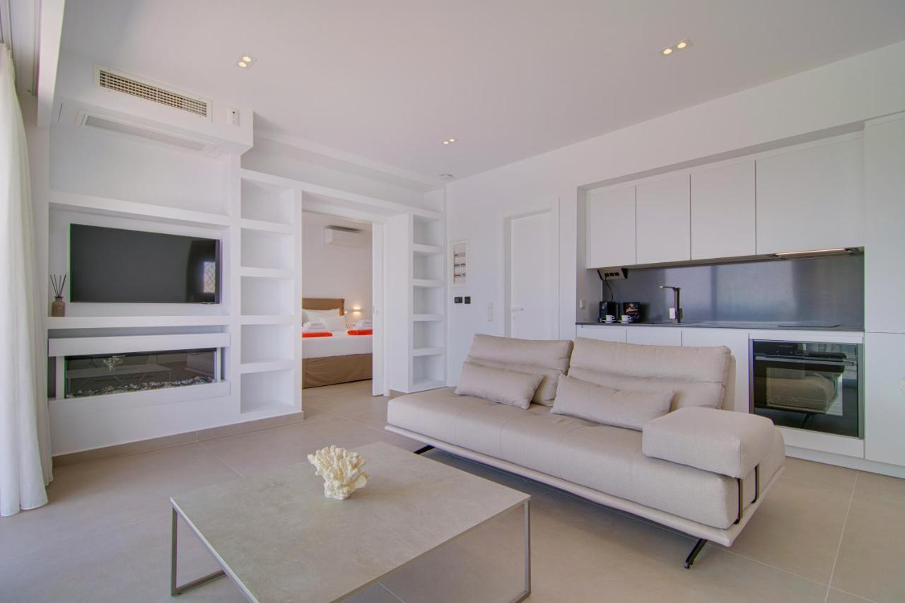 Livinghome Suites Parga Buitenkant foto
