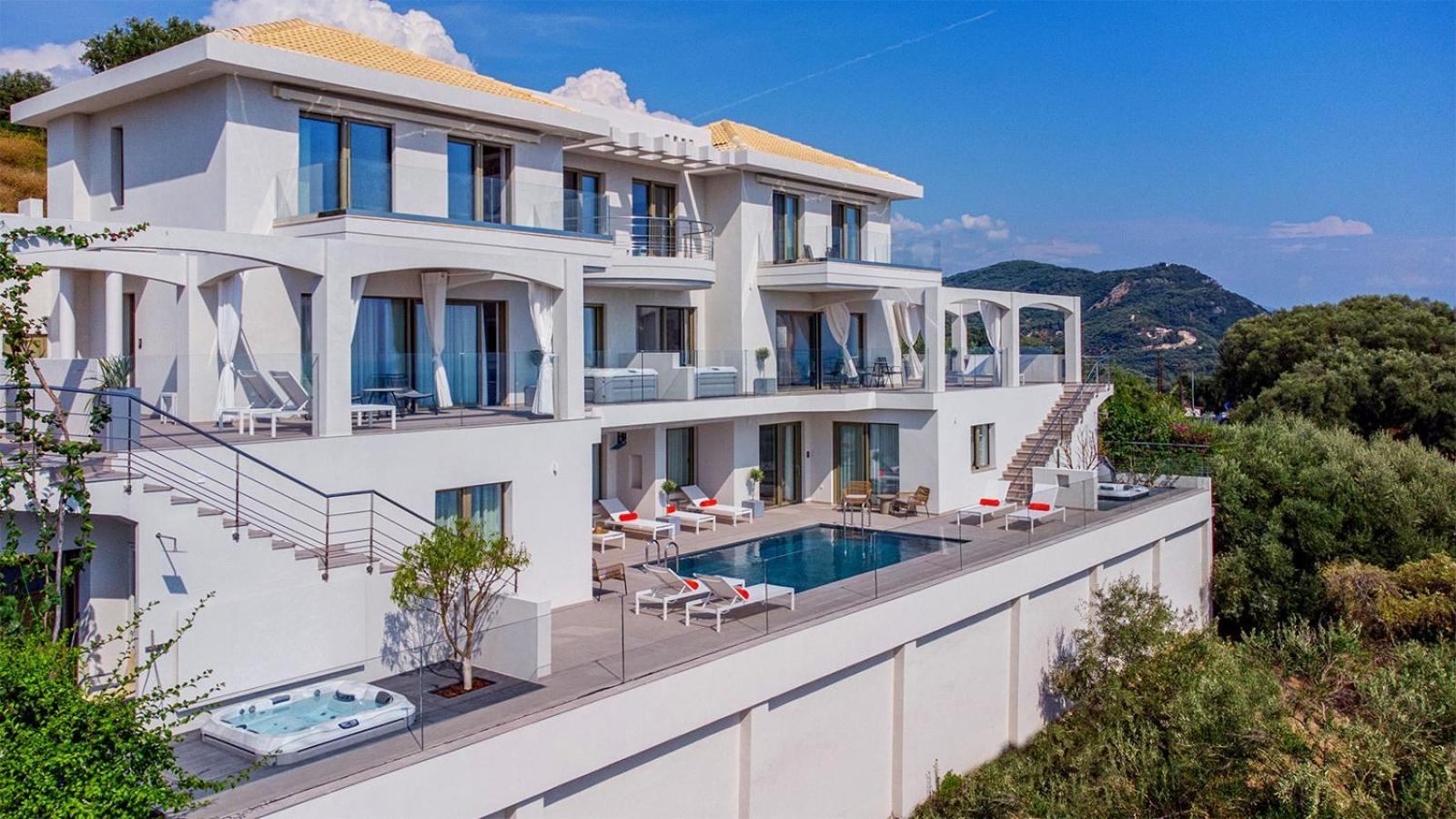 Livinghome Suites Parga Buitenkant foto