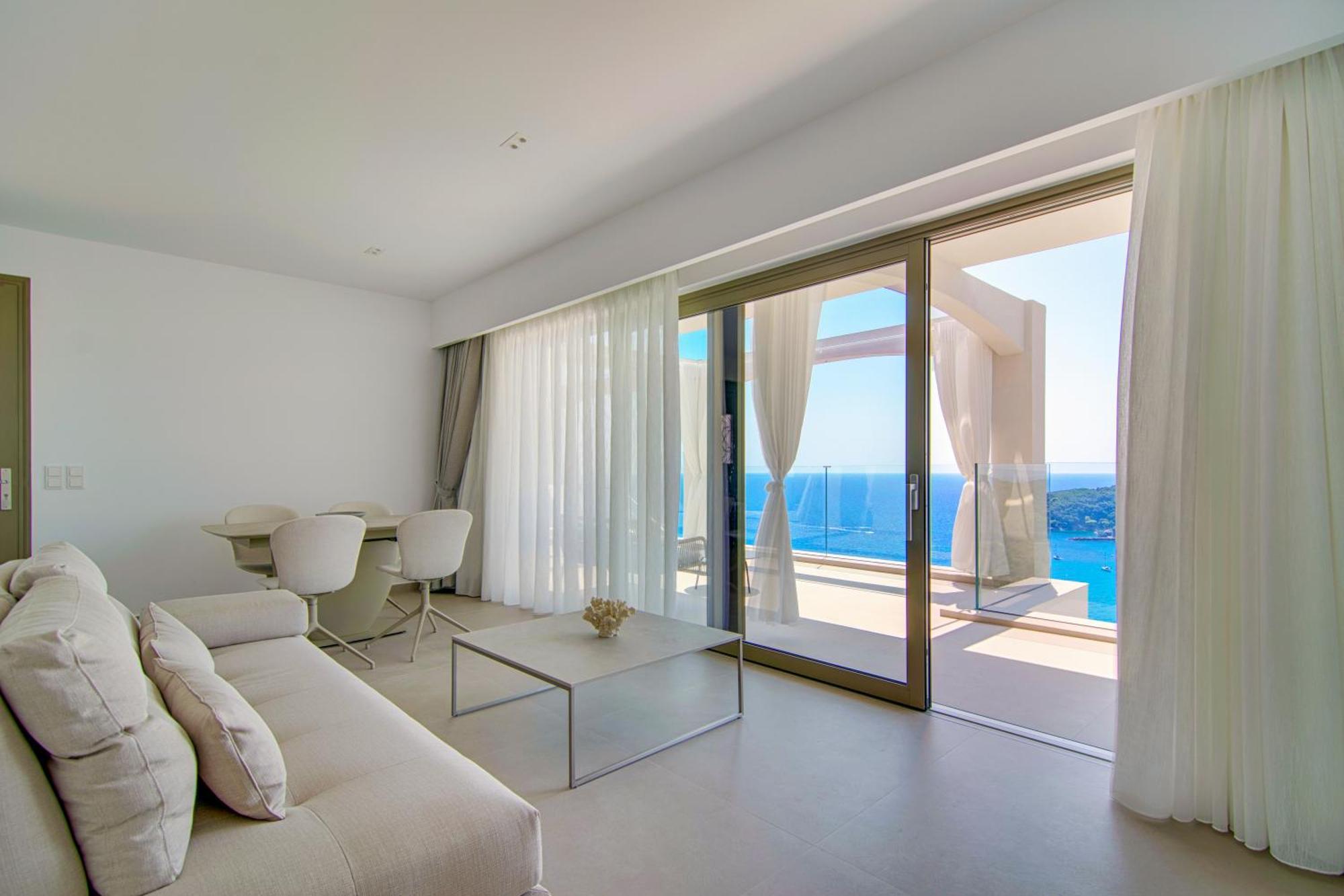 Livinghome Suites Parga Buitenkant foto